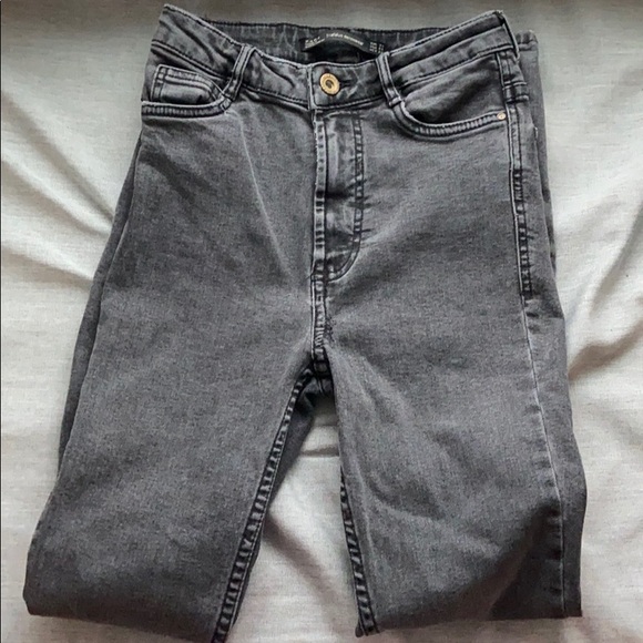 Zara Denim - Juniors Black Zara Jeans